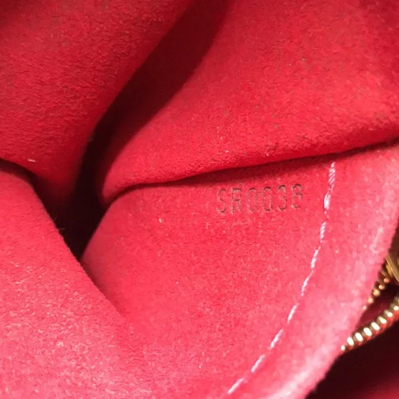 Luxury Alert! Louis Vuitton Damier Ebene Griet GM - Collectors Item - Picture 8 of 16